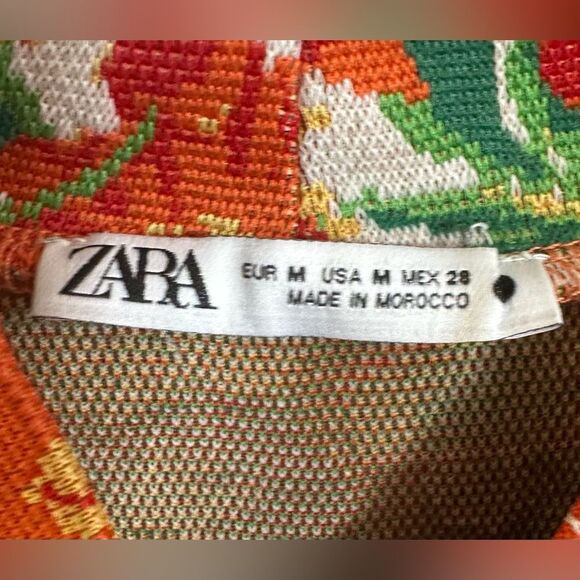 Zara Floral and Citrus Midi Dress with Short Sleeves and mock turtleneck medium - Picture 5 of 5